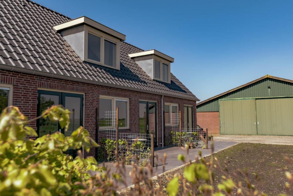 www.logeeraandegeer.nl/terras appartementen